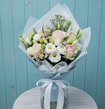 Букет цветов из:  Розы и Лизиантусы в Шабурново