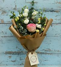 Букет цветов из:  Розы и Лизиантусы в Шабурново