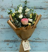Букет цветов из:  Розы и Лизиантусы в Шабурново